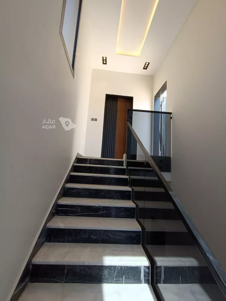 دور للبيع في شارع حسين الجزيري, حي الرمال, مدينة الرياض, منطقة الرياض 2