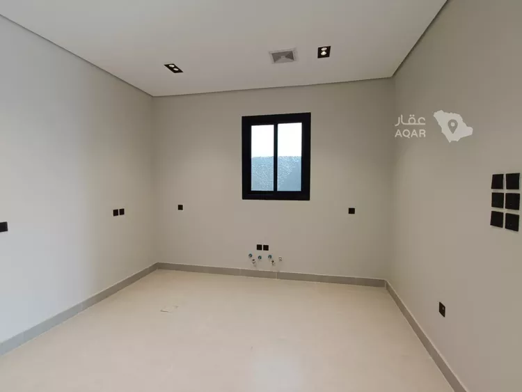 شقة للبيع في شارع طبرجل, حي اليرموك, مدينة الرياض, منطقة الرياض 5