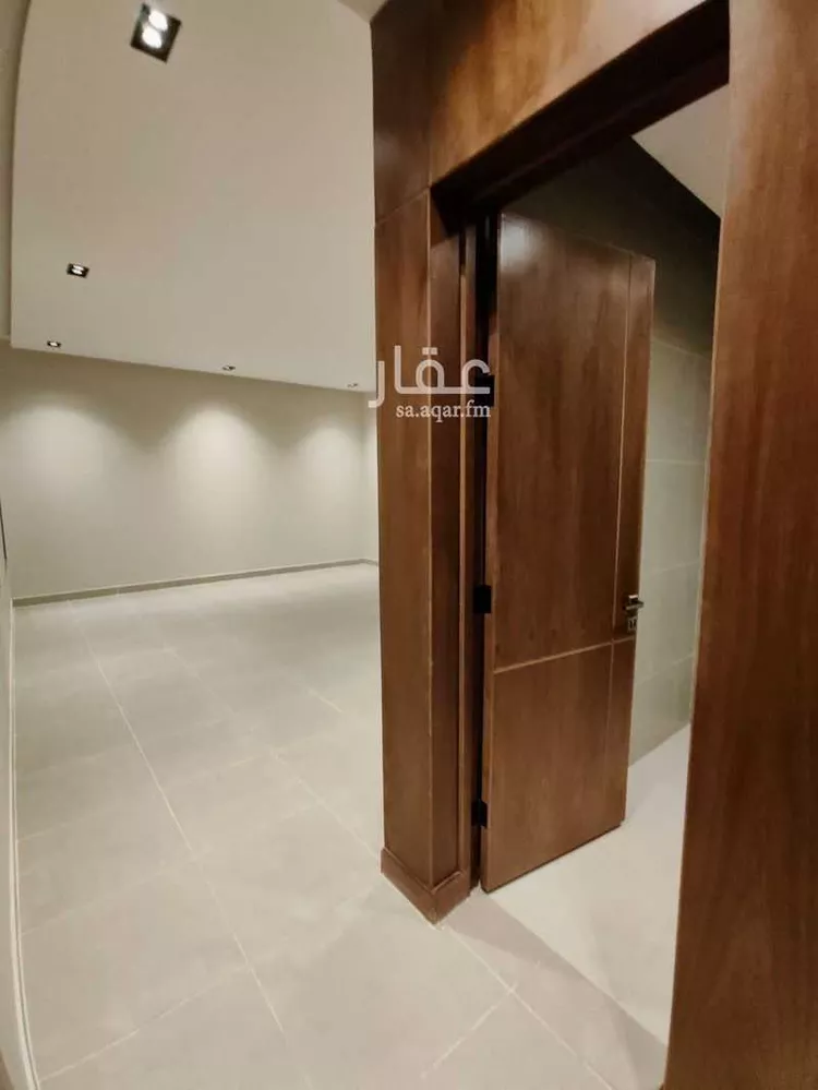 Floor for Sale in Riyadh Al Yarmouk صورة 3