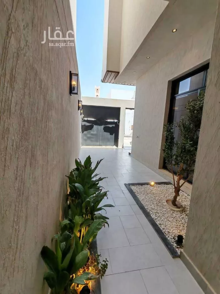 دور للبيع في شارع المنجور, حي الرمال, مدينة الرياض, منطقة الرياض صورة 3