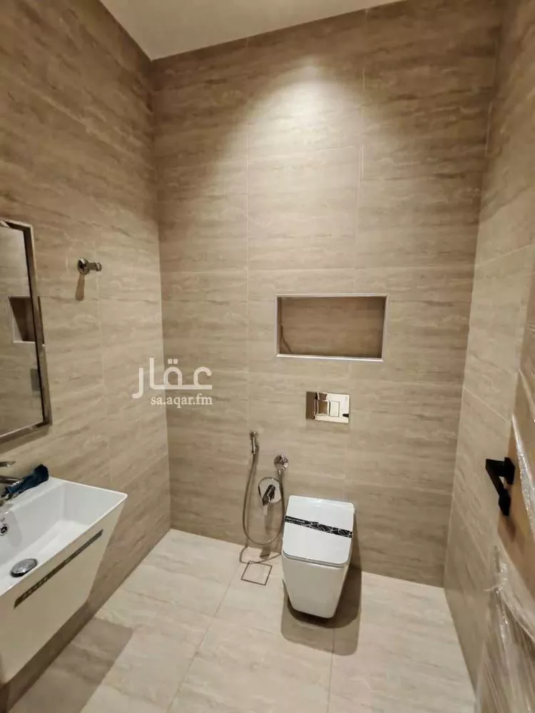 شقة للبيع في شارع ميناء الاحمدي, حي إشبيلية, مدينة الرياض, منطقة الرياض صورة 5