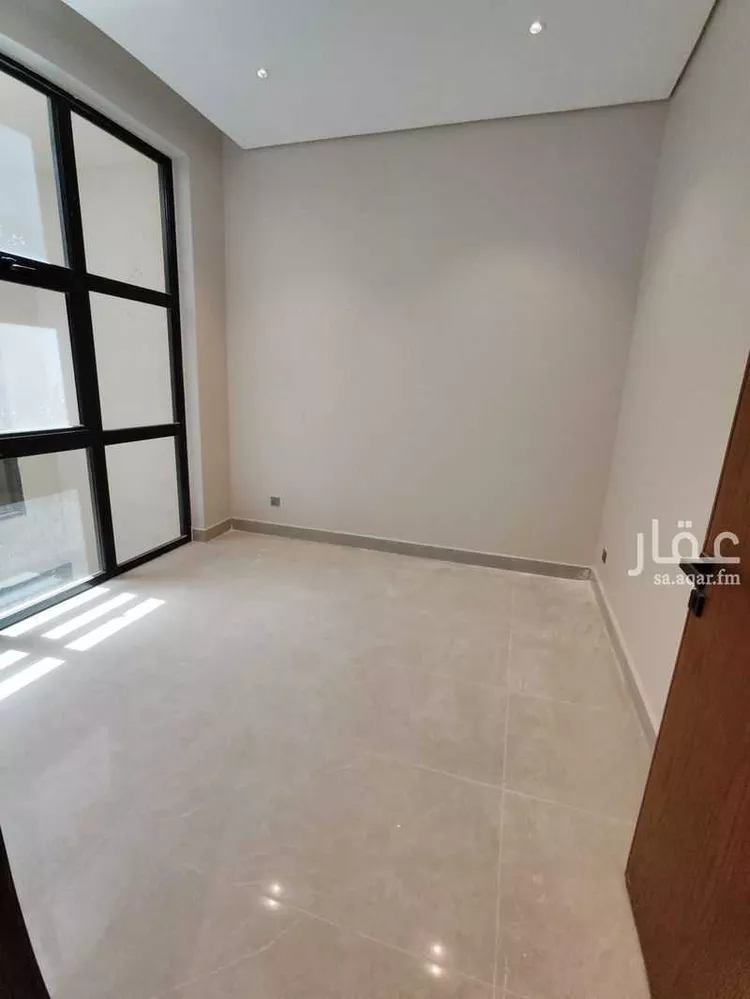 Villa for Sale in Riyadh Al Qadisiyah 19