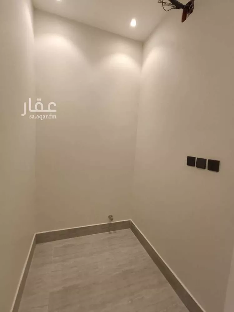Apartment for Sale in Riyadh Al Yarmouk 12