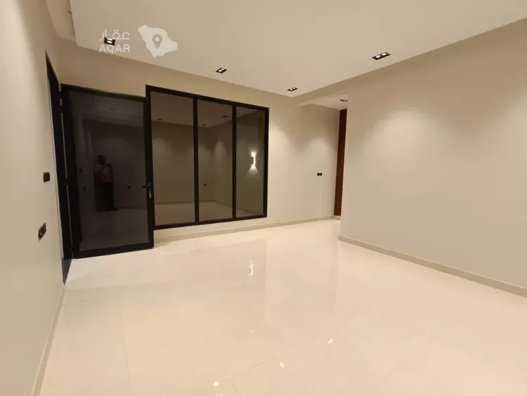 Floor for Sale in Riyadh Al Yarmouk ุตูุฑุฉ 4