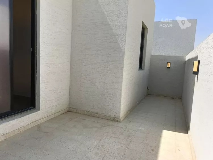 دور للبيع في شارع حسين الجزيري, حي الرمال, مدينة الرياض, منطقة الرياض 15