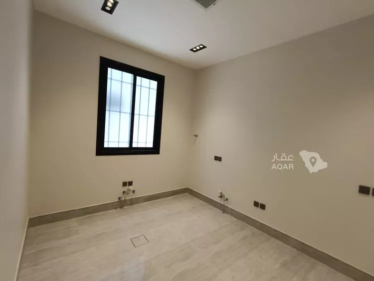 دور للبيع في شارع حسين الجزيري, حي الرمال, مدينة الرياض, منطقة الرياض 22