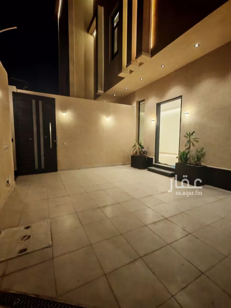 دور للبيع في شارع رقم 411, حي المونسية, مدينة الرياض, منطقة الرياض صورة 2