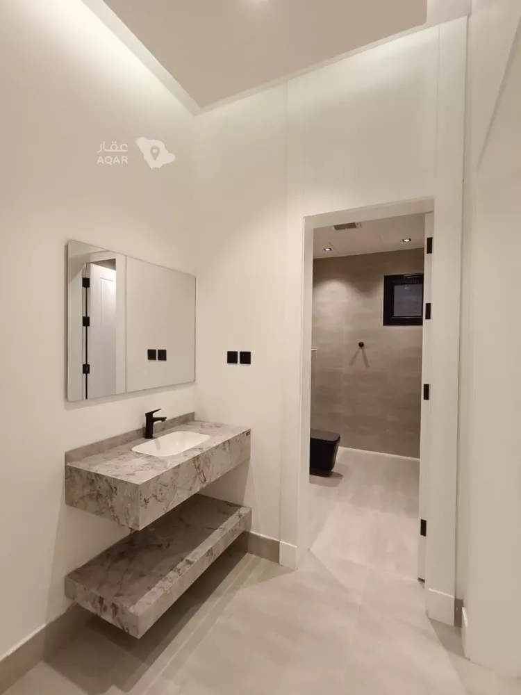 Apartment for Sale in Riyadh Al Yarmouk 6