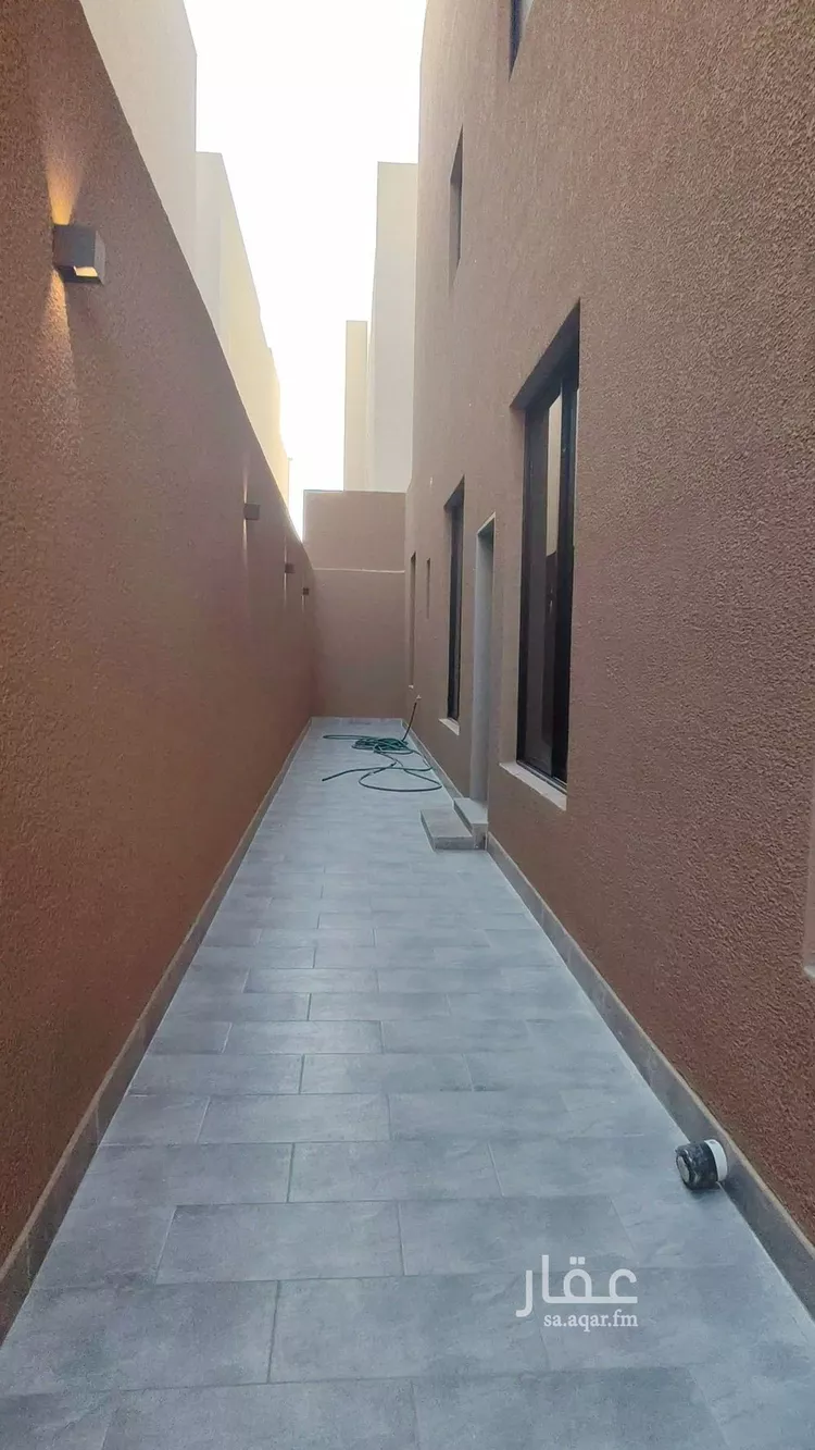 دور للبيع في شارع الفزير, حي الخليج, مدينة الرياض, منطقة الرياض صورة 3
