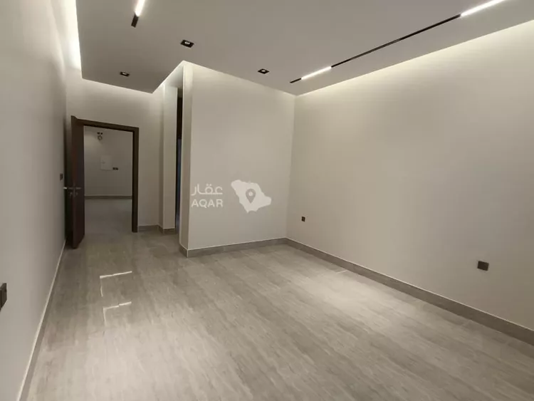 دور للبيع في شارع حسين الجزيري, حي الرمال, مدينة الرياض, منطقة الرياض 10