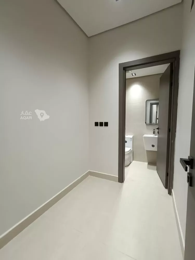 دور للبيع في شارع 2154, حي المعيزيلة, مدينة الرياض, منطقة الرياض 12