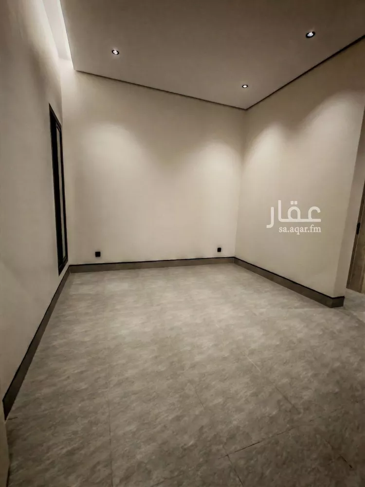 دور للبيع في شارع عبدالله بن رفاعة, حي الرمال, مدينة الرياض, منطقة الرياض صورة 4