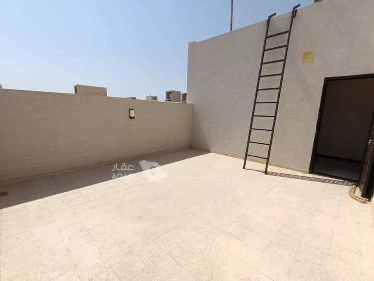دور للبيع في شارع حسين الجزيري, حي الرمال, مدينة الرياض, منطقة الرياض 21