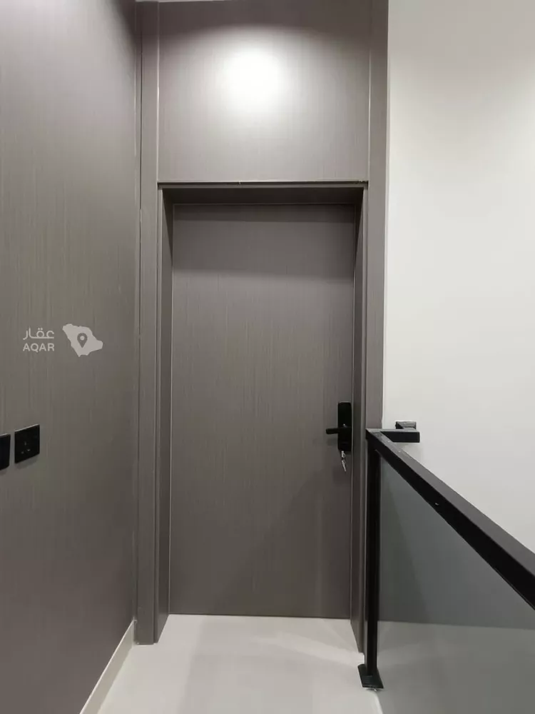 دور للبيع في شارع 2154, حي المعيزيلة, مدينة الرياض, منطقة الرياض 8