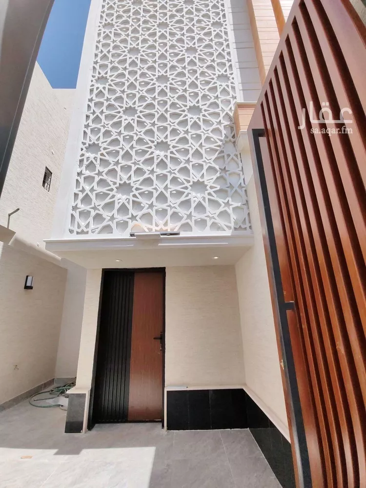 دور للبيع في شارع صالح محمد جمال, حي الرمال, مدينة الرياض, منطقة الرياض صورة 2