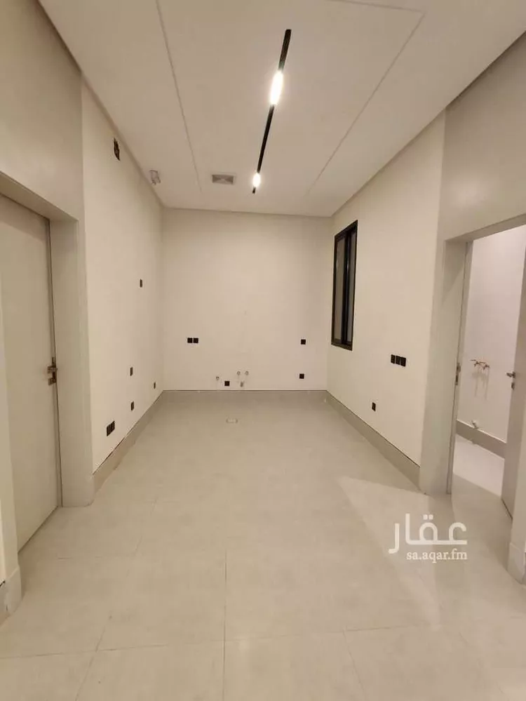 دور للبيع في شارع المنجور, حي الرمال, مدينة الرياض, منطقة الرياض 17