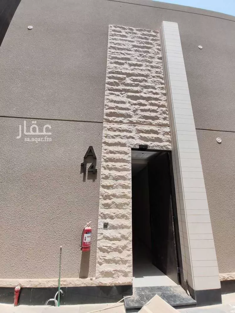 فيلا للبيع في شارع البسالة, حي القادسية, مدينة الرياض, منطقة الرياض صورة 2