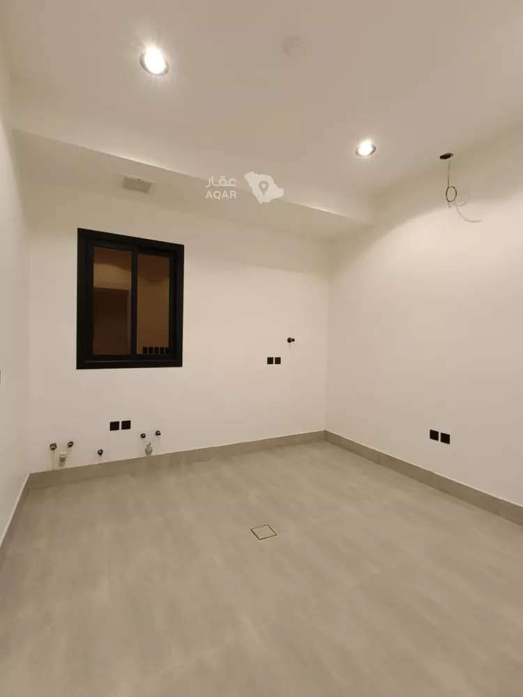 Apartment for Sale in Riyadh Al Yarmouk 10