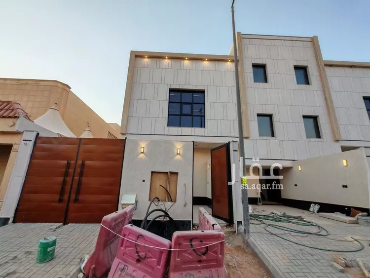 دور للبيع في شارع رقم 341, حي المونسية, مدينة الرياض, منطقة الرياض