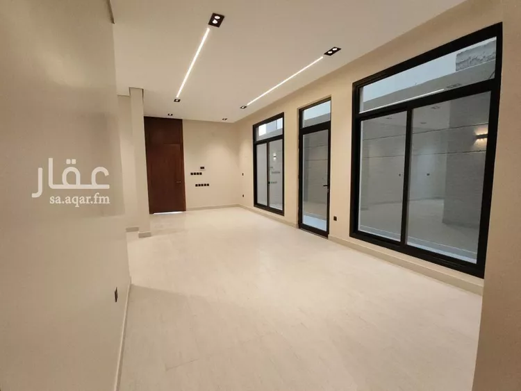 دور للبيع في شارع رقم 322, حي المونسية, مدينة الرياض, منطقة الرياض صورة 3