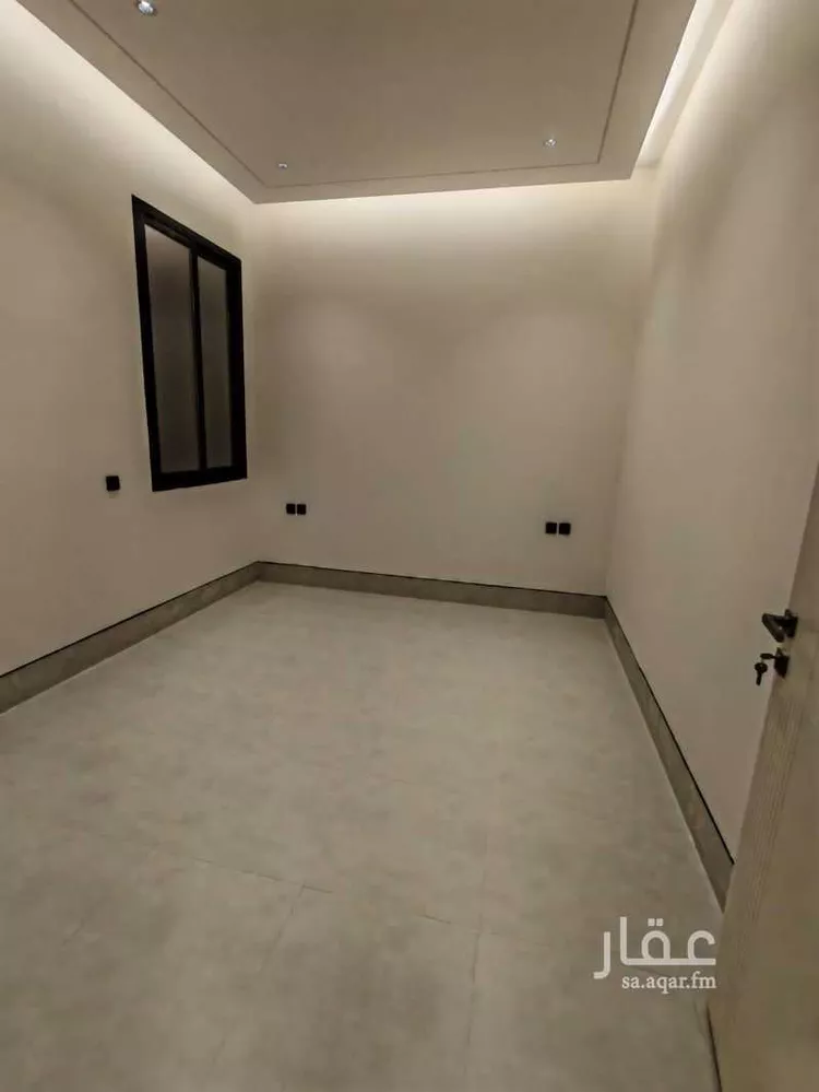دور للبيع في شارع المنجور, حي الرمال, مدينة الرياض, منطقة الرياض 8