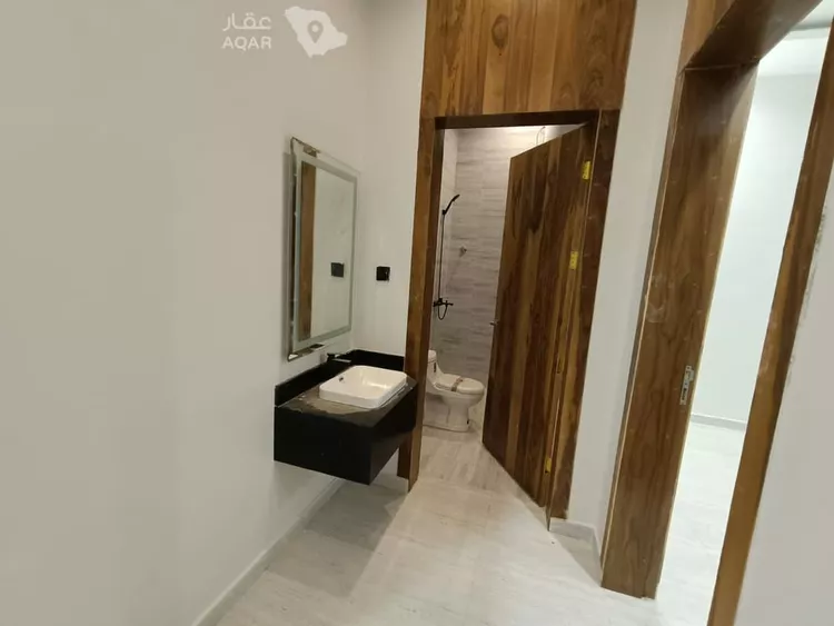 Floor for Sale in Riyadh Al Qadisiyah 10