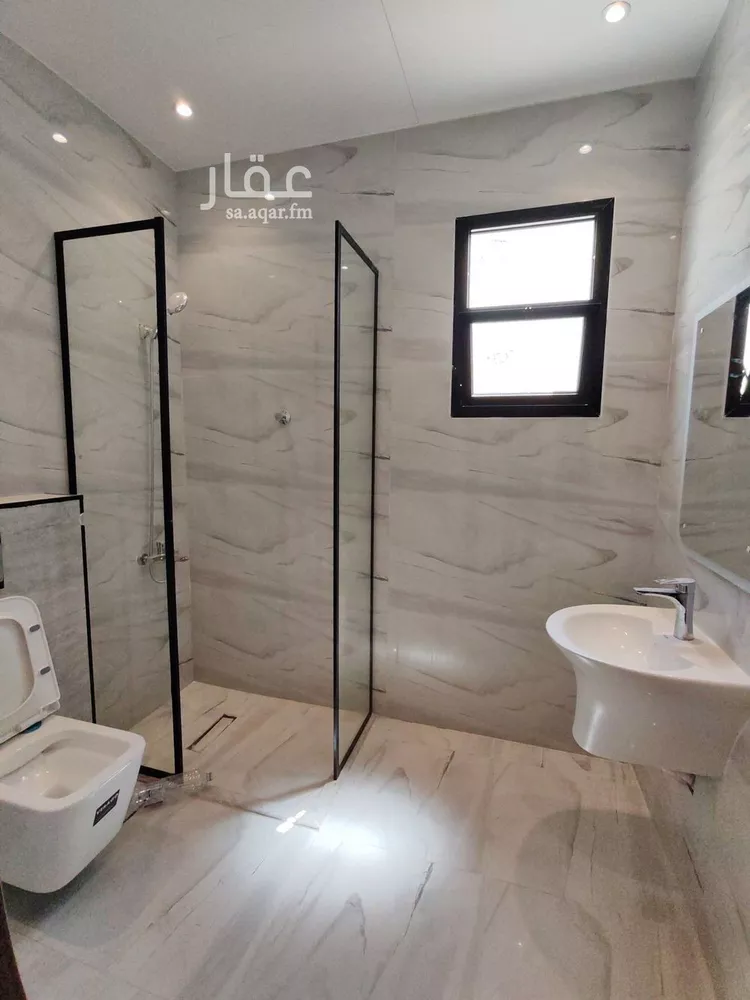 دور للبيع في شارع صالح محمد جمال, حي الرمال, مدينة الرياض, منطقة الرياض صورة 4