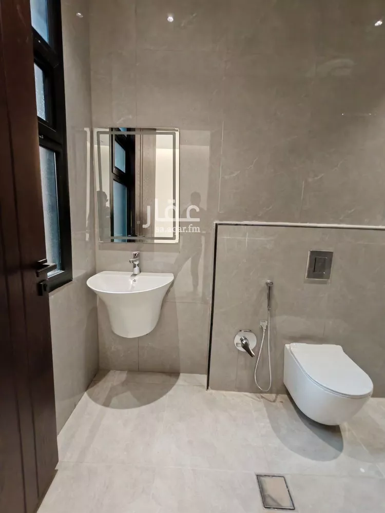 دور للبيع في شارع رقم 256, حي المونسية, مدينة الرياض, منطقة الرياض صورة 2