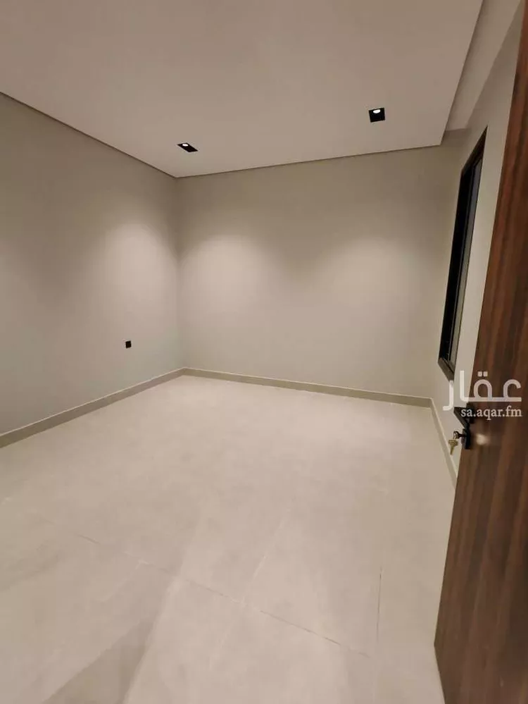 دور للبيع في شارع الجمالة, حي اليرموك, مدينة الرياض, منطقة الرياض صورة 3