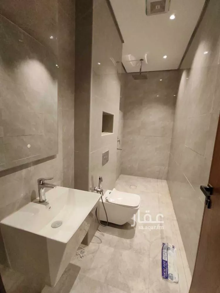 Villa for Sale in Riyadh Al Qadisiyah 13