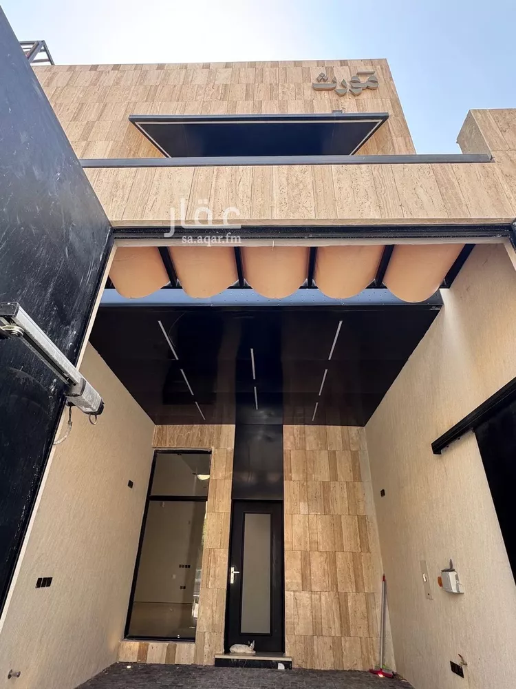 Floor for Sale in Riyadh At Taawon 2