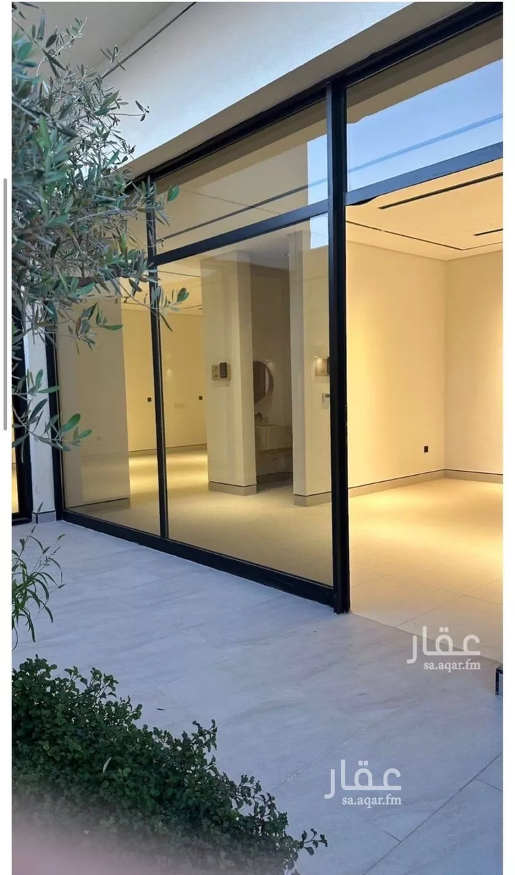 دور للبيع في شارع الهجرة, حي الصفاء, مدينة الرياض, منطقة الرياض صورة 4