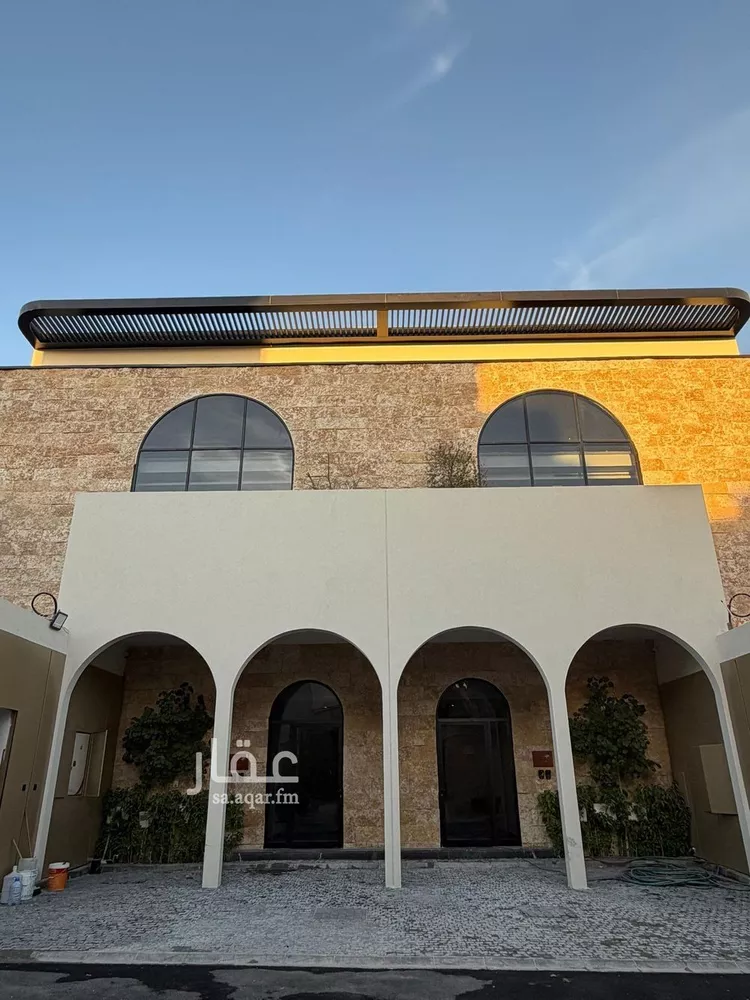 دور للبيع في شارع رقم 421, حي الملقا, مدينة الرياض, منطقة الرياض صورة 2