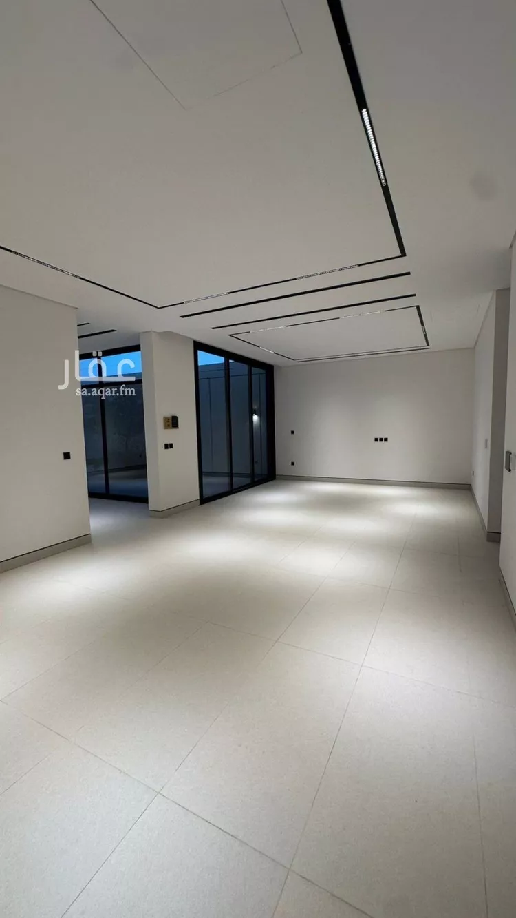 دور للبيع في شارع الهجرة, حي الصفاء, مدينة الرياض, منطقة الرياض صورة 4