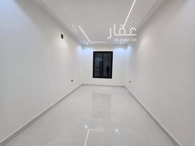 دور للبيع في شارع الشريشي, حي عكاظ, مدينة الرياض, منطقة الرياض صورة 5