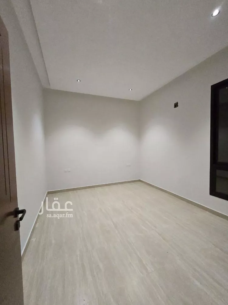 دور للبيع في شارع الزبرقان ابن بدر التميمي, حي عكاظ, مدينة الرياض, منطقة الرياض صورة 4