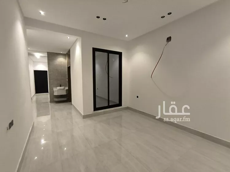 دور للبيع في شارع عبدالله بوقري, حي طويق, مدينة الرياض, منطقة الرياض صورة 4