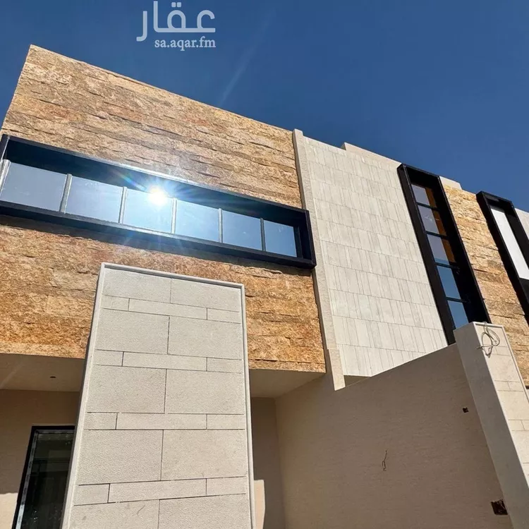 دور للبيع في شارع المجرا, حي الوادي, مدينة الرياض, منطقة الرياض صورة 2