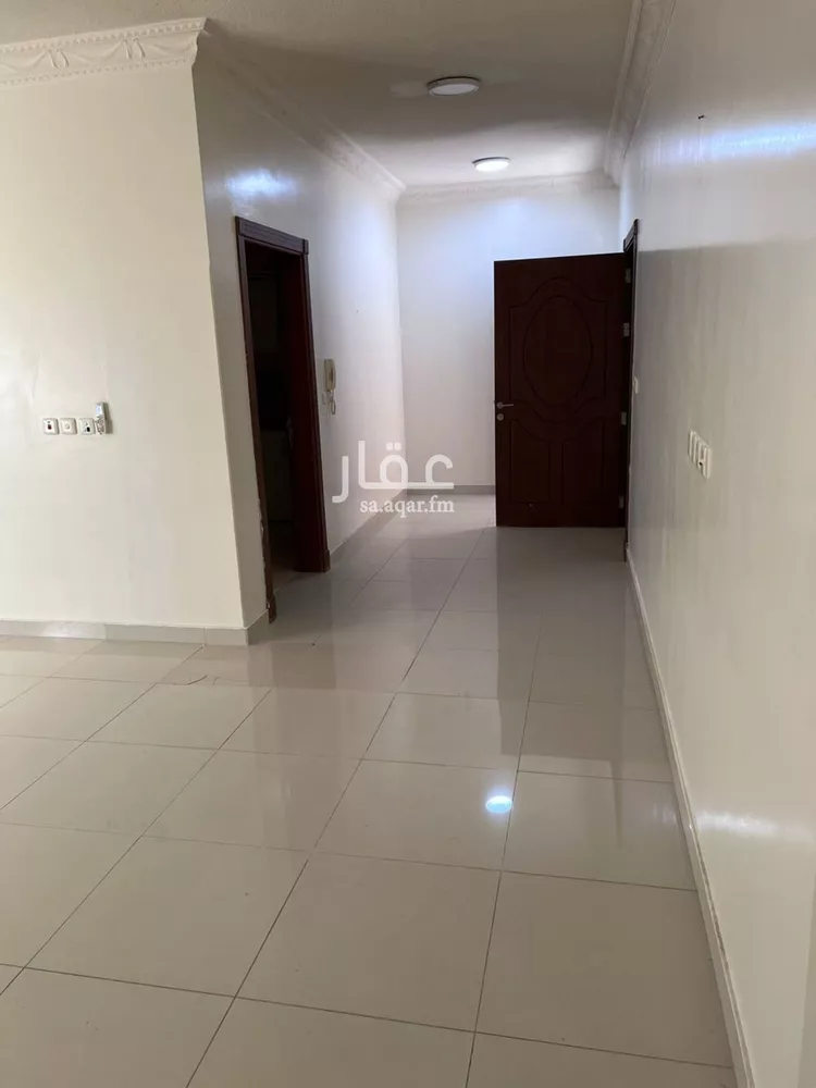 شقة للإيجار في شارع رقم 384, حي الياسمين, مدينة الرياض, منطقة الرياض صورة 2