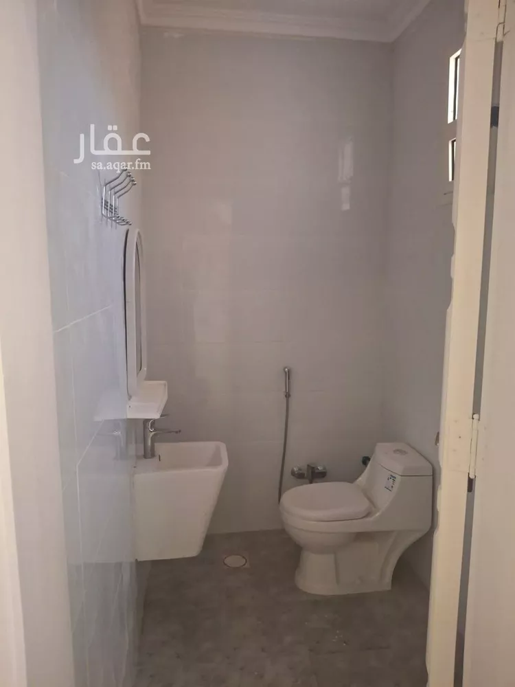 Floor for Rent in Riyadh Al Yasmin صورة 2