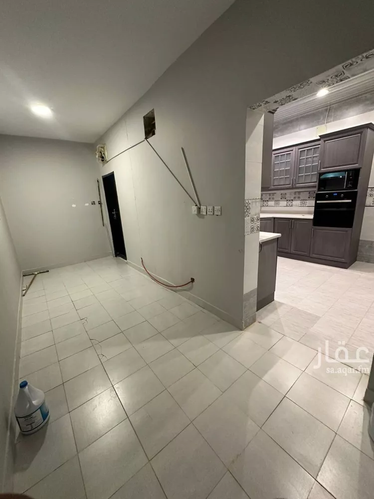 فيلا للإيجار في شارع القيصومه, حي ظهرة لبن, مدينة الرياض, منطقة الرياض صورة 2