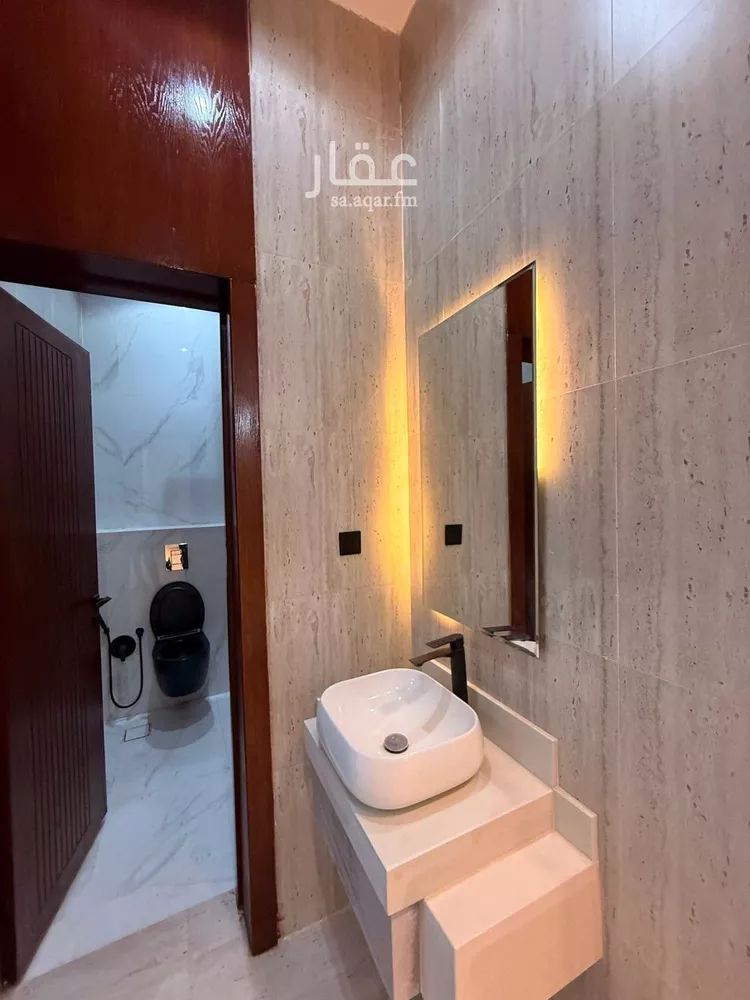 دور للبيع في شارع يحيى العصامي, حي طويق, مدينة الرياض, منطقة الرياض صورة 3