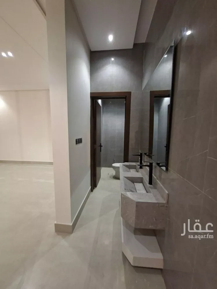 فيلا للبيع في شارع ابن الجمال, حي طويق, مدينة الرياض, منطقة الرياض صورة 5