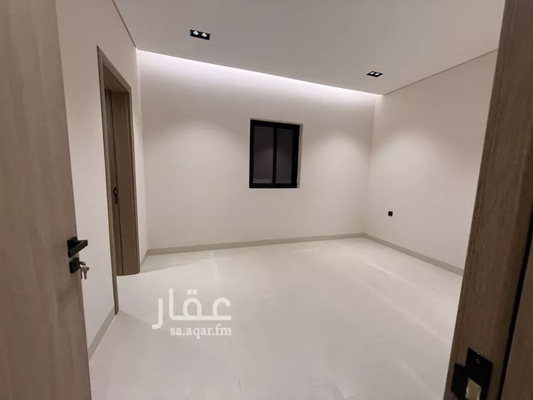 دور للبيع في شارع عبدالملك بن هشام, حي السويدي, مدينة الرياض, منطقة الرياض 18