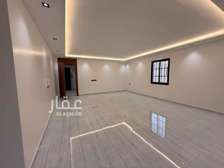 Floor for Sale in Riyadh Tuwaiq 12