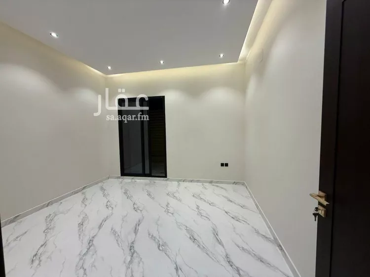 دور للبيع في شارع منادر العين, حي السويدي, مدينة الرياض, منطقة الرياض صورة 3