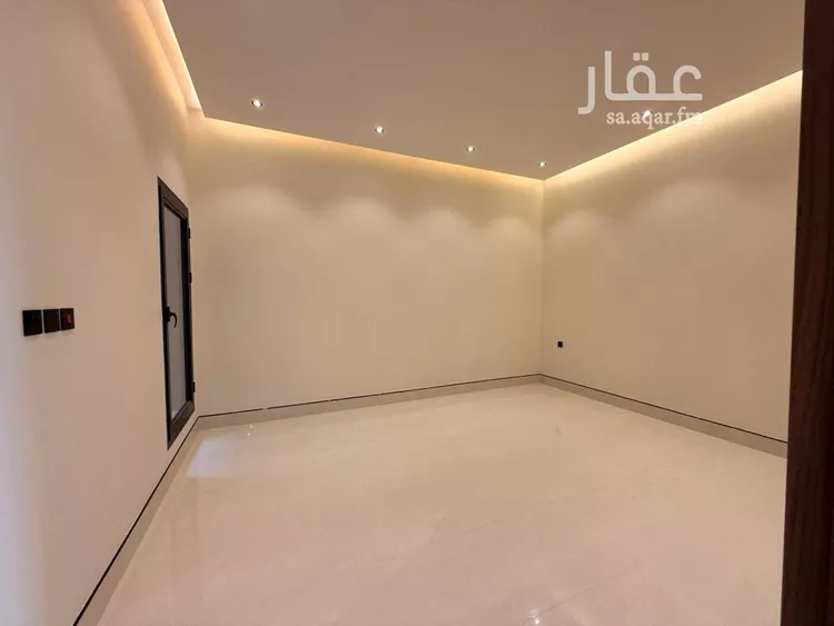 فيلا للبيع في شارع صفصاف, حي ظهرة لبن, مدينة الرياض, منطقة الرياض 8