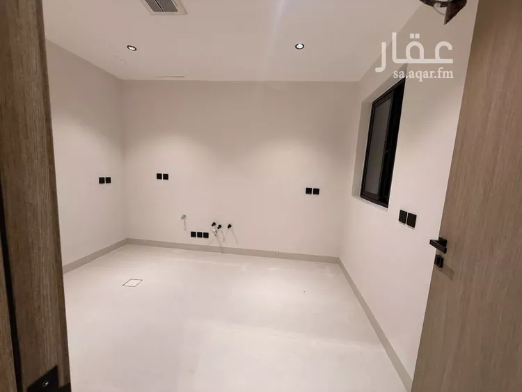 دور للبيع في شارع عبدالملك بن هشام, حي السويدي, مدينة الرياض, منطقة الرياض 17