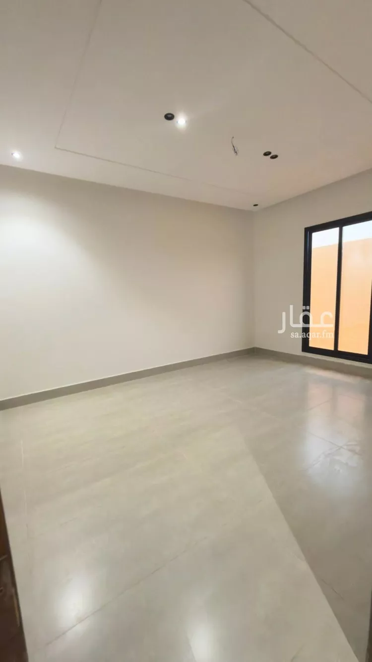 فيلا للبيع في شارع الأمير عبدالرحمن بن سعود بن عبدالعزيز, حي طويق, مدينة الرياض, منطقة الرياض 28
