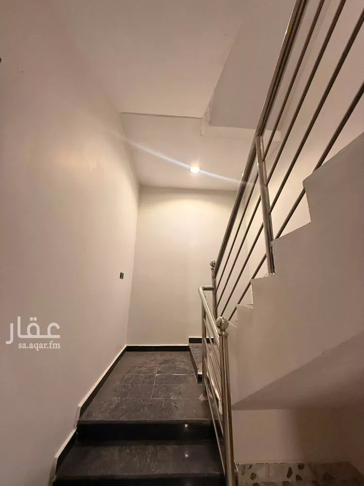 دور للبيع في شارع حسن بن عبدالوهاب, حي طويق, مدينة الرياض, منطقة الرياض 7
